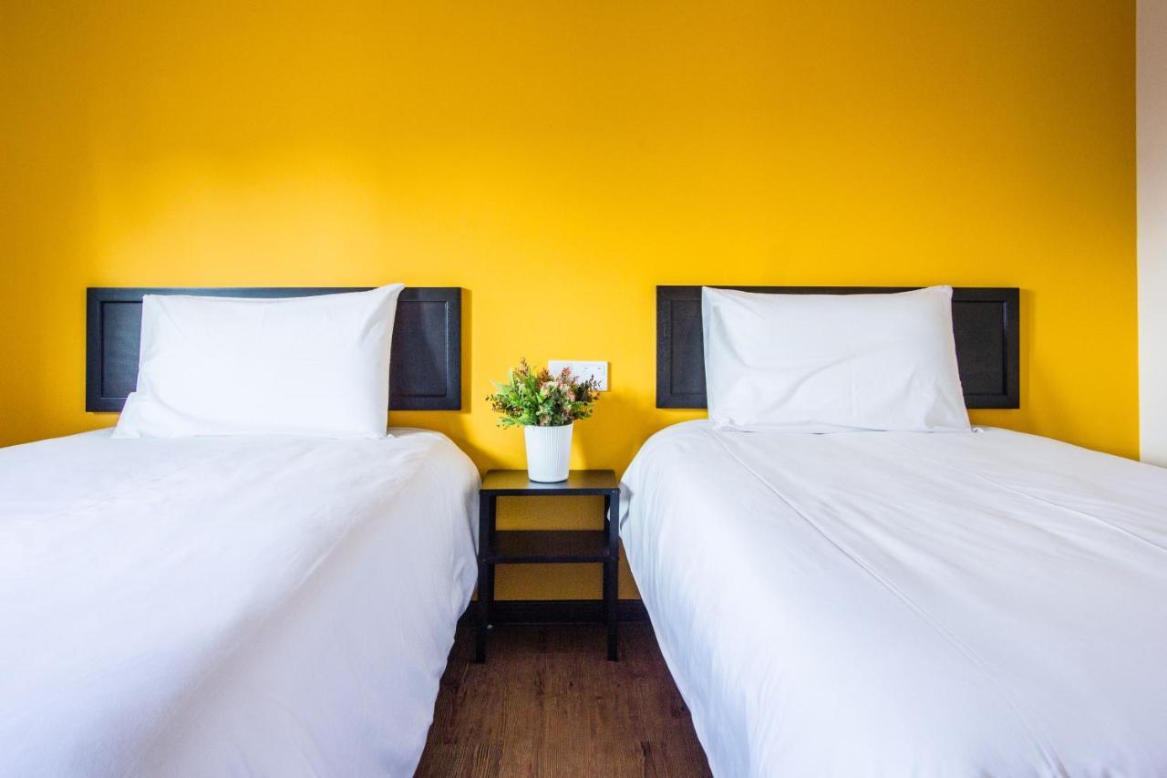 Explore 5Br Gardenhouse Retreats 버터워스 외부 사진
