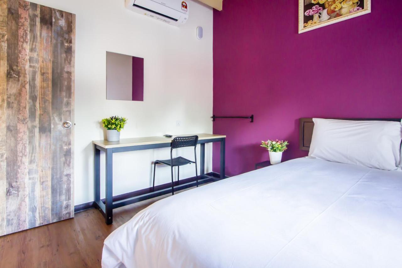 Explore 5Br Gardenhouse Retreats 버터워스 외부 사진