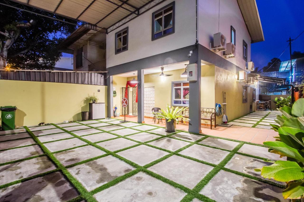 Explore 5Br Gardenhouse Retreats 버터워스 외부 사진