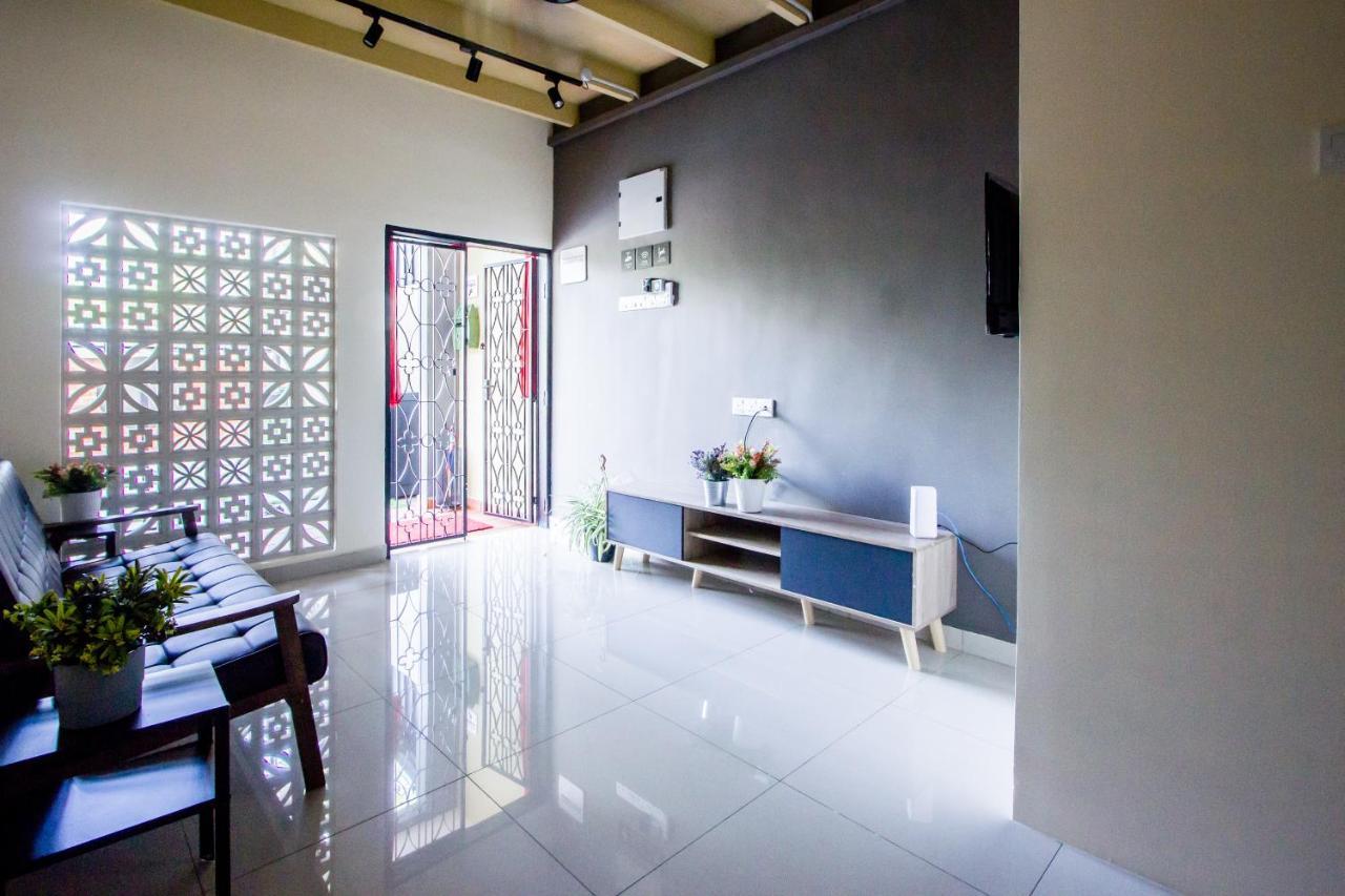 Explore 5Br Gardenhouse Retreats 버터워스 외부 사진