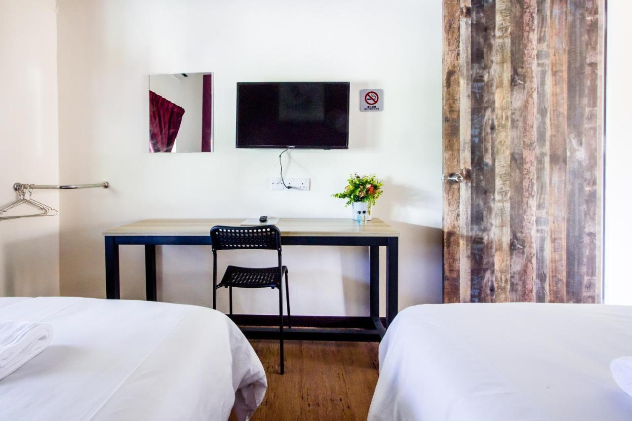 Explore 5Br Gardenhouse Retreats 버터워스 외부 사진